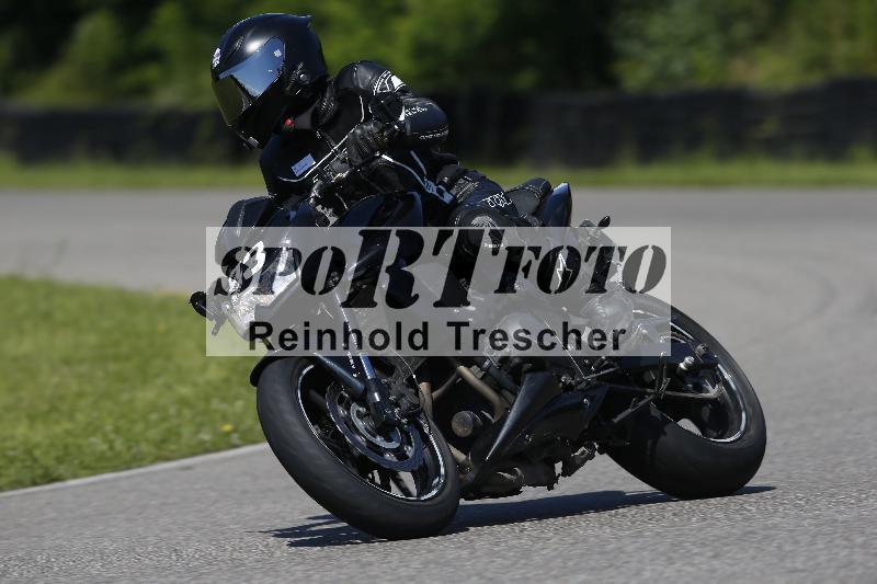 /Archiv-2024/29 12.06.2024 MOTO.CH Track Day ADR/Gruppe blau/93